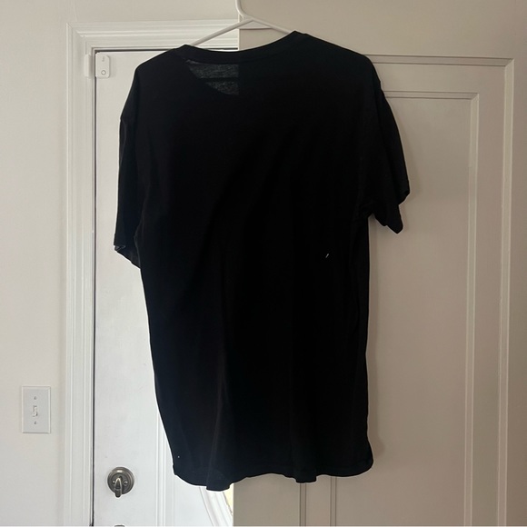 Black Levi’s T-Shirt - Picture 2 of 2